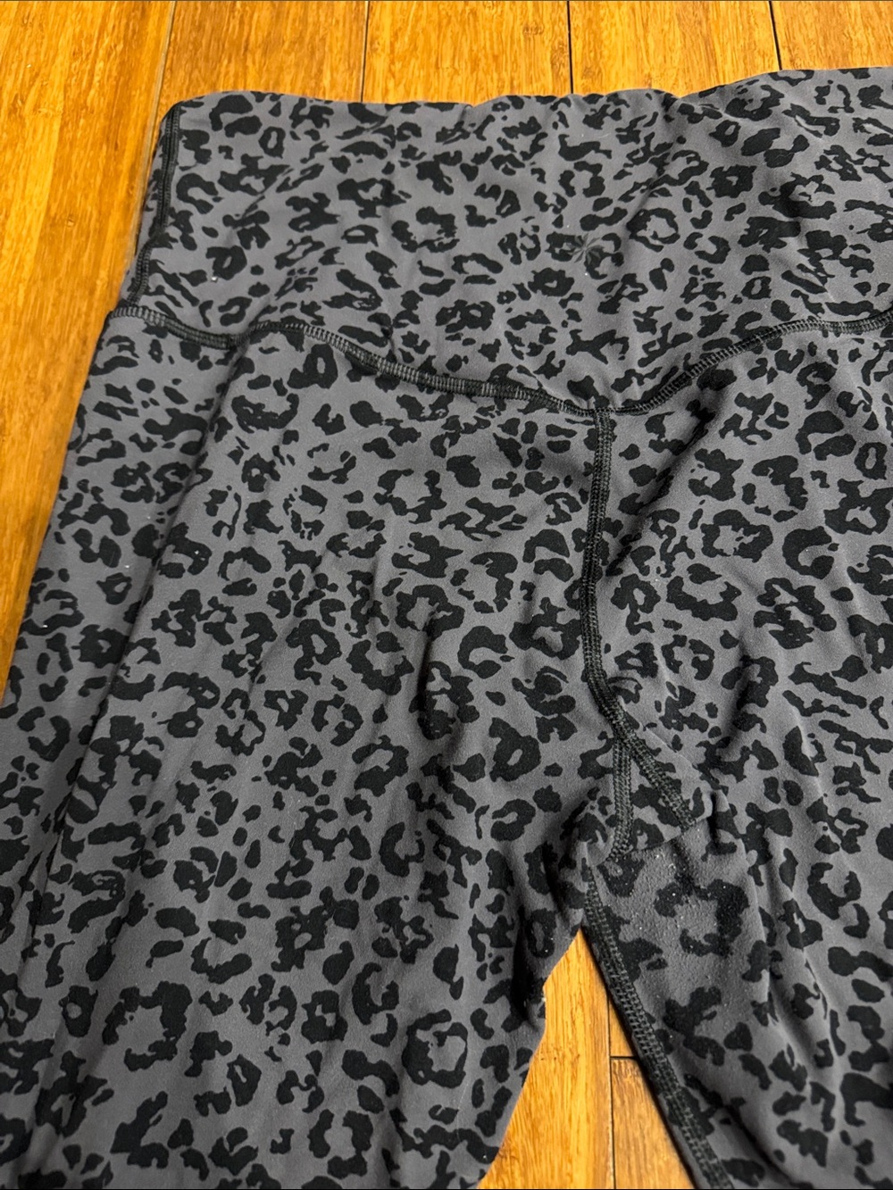 Athleta Black and Charcoal Leopard Print High-Rise Leggings - Picture 4 of 4